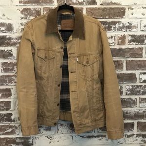 Levi’s Flannel Lined Tan Trucker Jacket with Contrasting Collar